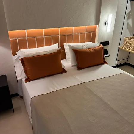 Отель Belladora Boutique Льорет-де-Мар