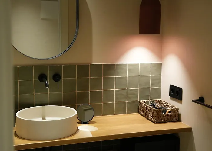 Belladora Boutique *