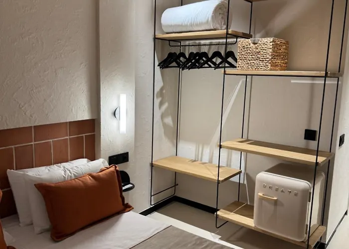 Belladora Boutique *